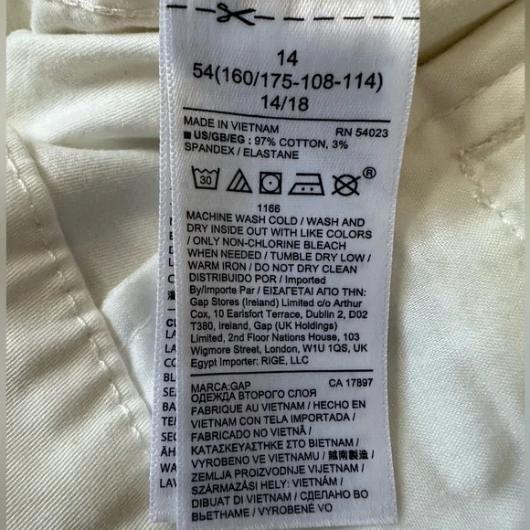 Women’s Gap Size 14 5” Mid Rise Stretch Cream Shorts - Picture 6 of 7